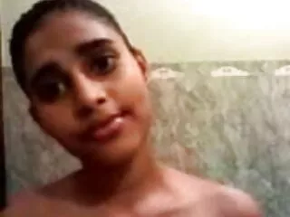 मोज़ा में सेक्स मूवी एचडी में संचिका उसे गीला बिल्ली dildoing है
