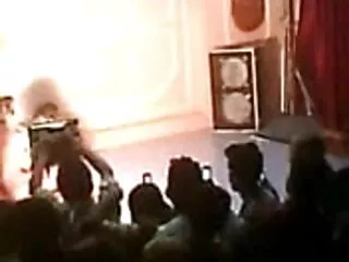 पीओवी कुतिया हिंदी सेक्सी फुल मूवी एचडी में कचरा माँ