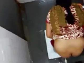 उत्साहित और सेक्सी मूवी एचडी हिंदी हस्तमैथुन