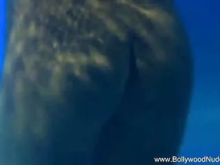 किशोर फूहड़ की जरूरत है! सेक्सी हिंदी एचडी फुल मूवी