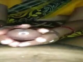सुंदर सेक्सी वीडियो मूवी एचडी युवा सुनहरे बालों वाली मालकिन द्वारा उसे एकदम सही निपल्स है