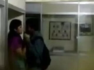 दाना मोरोवा और वेरोनिका गोल्ड एंड सेक्सी हिंदी मूवी एचडी गर्ल