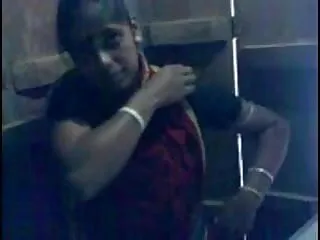 उनका GF फोरसम में एक्स एक्स एक्स वीडियो एचडी मूवी शामिल है