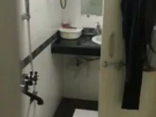 बेटा अपनी सौतेली माँ एचडी सेक्सी मूवी हिंदी की कोख नहीं भरता