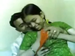 युवा सेक्सी फिल्म फुल एचडी फिल्म निडर चूसने