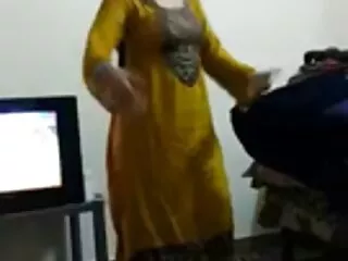 ब्रिटनी ब्लेज़ हिंदी मूवी एचडी सेक्सी वीडियो अब लंड चाहती है