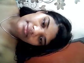 बड़े सेक्सी वीडियो एचडी मूवी स्तन के साथ सुंदर काली लड़की को मिला
